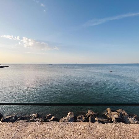 Nelinda Waterfront Accommodation Casamicciola Terme Esterno foto