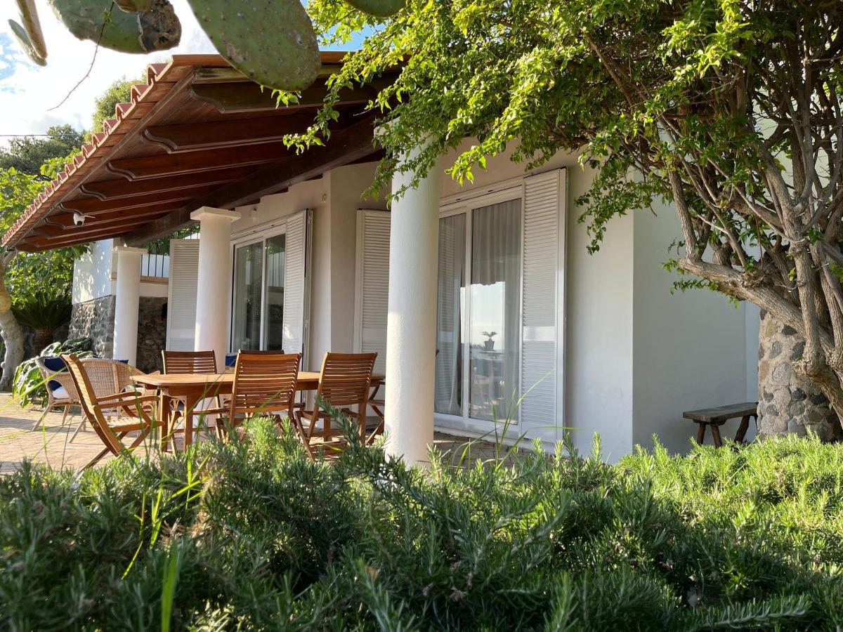 Nelinda Waterfront Accommodation Casamicciola Terme Esterno foto