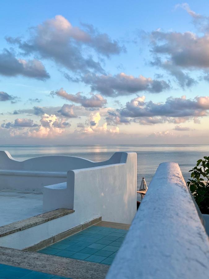 Nelinda Waterfront Accommodation Casamicciola Terme Esterno foto
