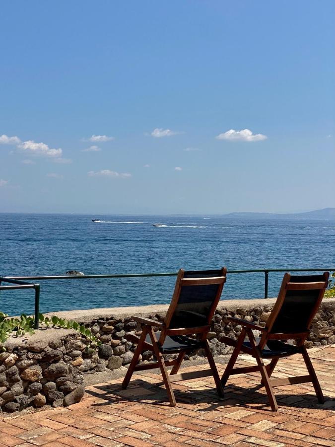 Nelinda Waterfront Accommodation Casamicciola Terme Esterno foto