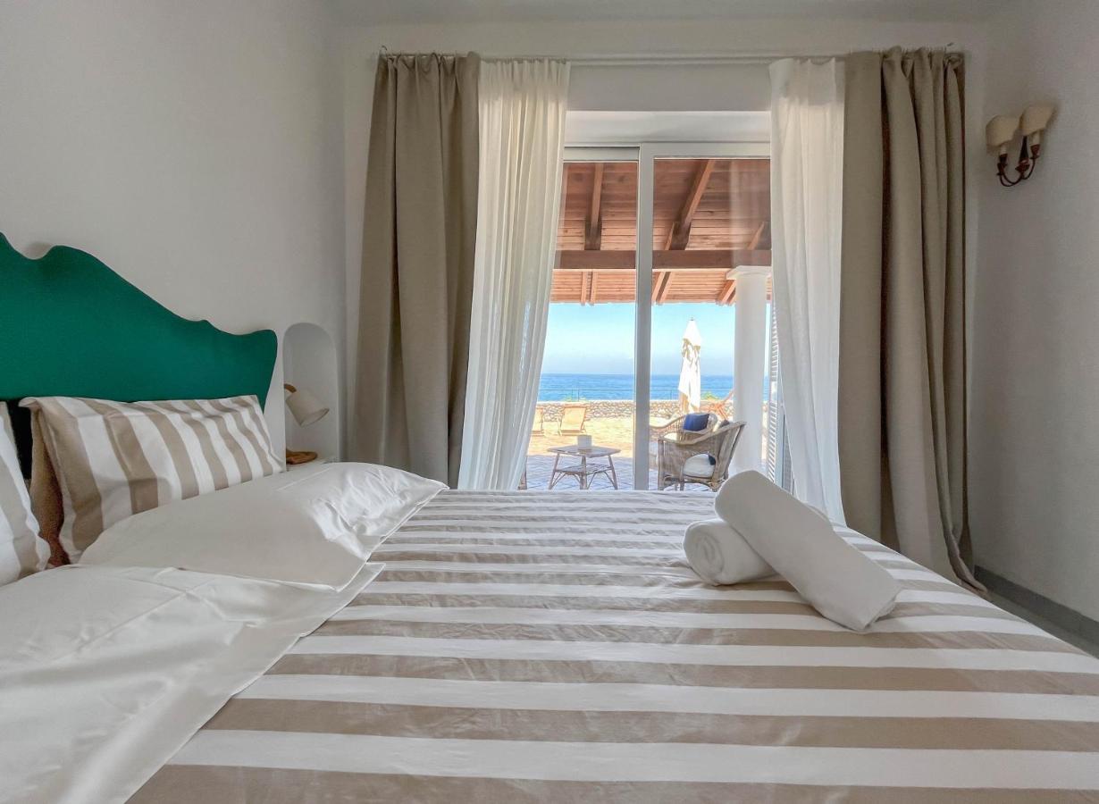 Nelinda Waterfront Accommodation Casamicciola Terme Esterno foto